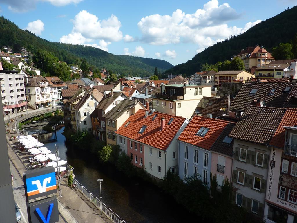 Hotel Traube Bad Wildbad Exterior foto